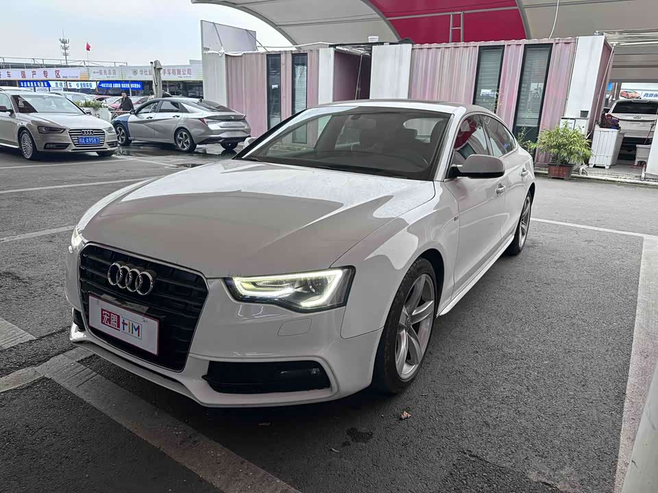 Audi A5