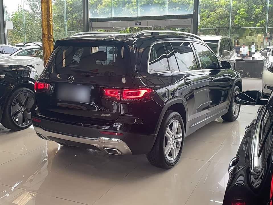 Mercedes-Benz GLB