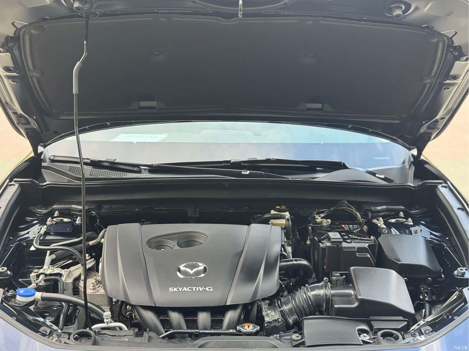 Mazda CX-30, 2022 11