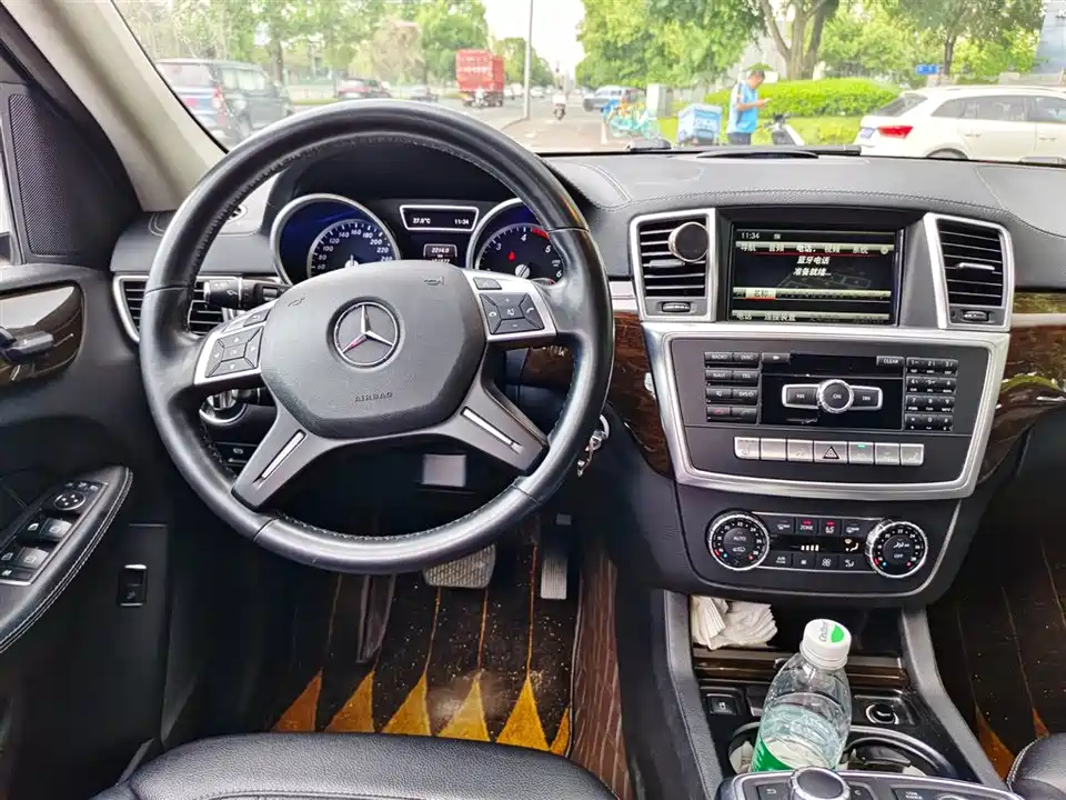 Mercedes-Benz GL grade