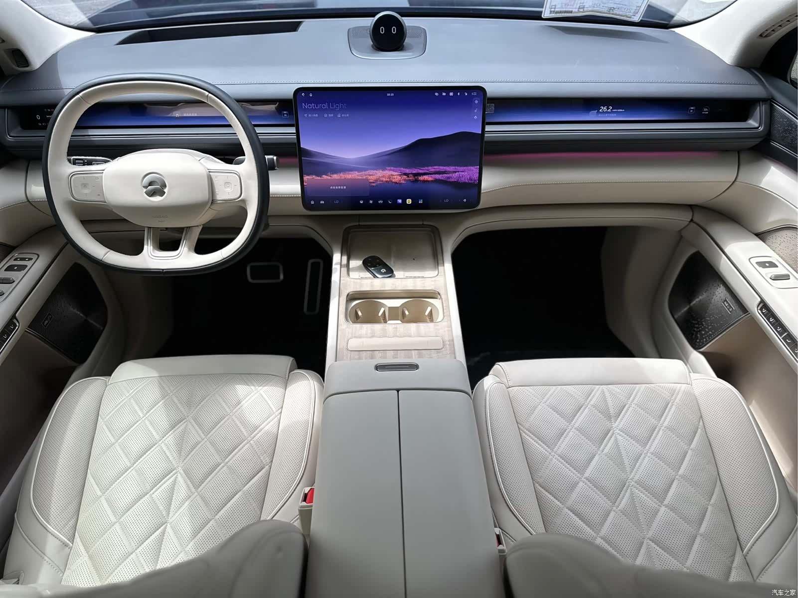 NIO ES8, 2025 7