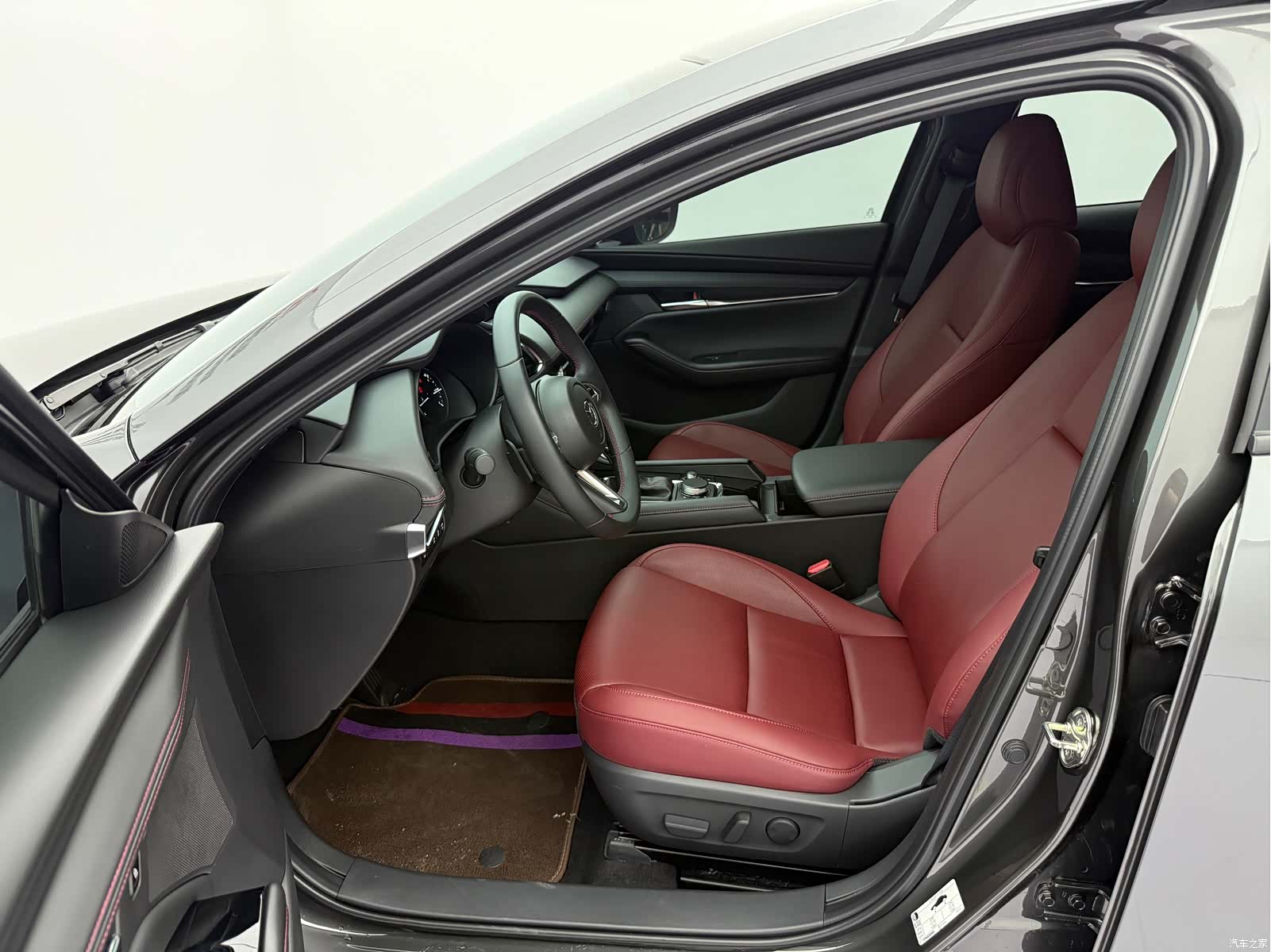 Mazda Mazda3, 2023 20