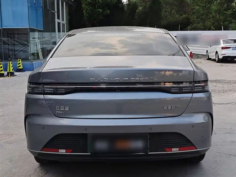 BYD Destroyer 05