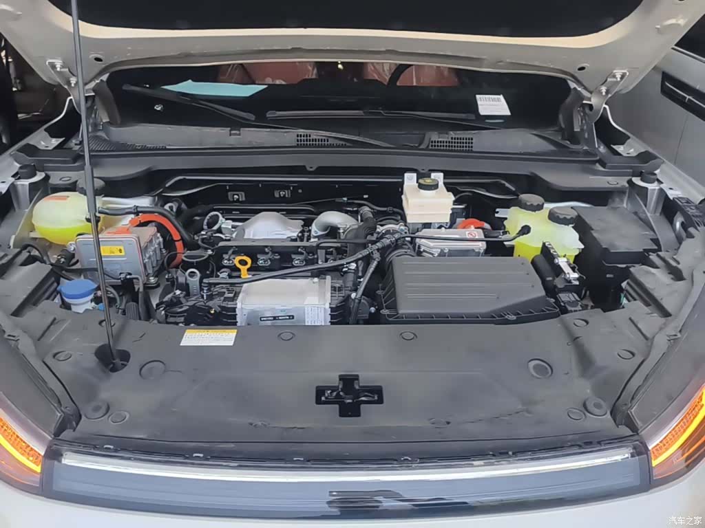DongFeng L7, 2026 20