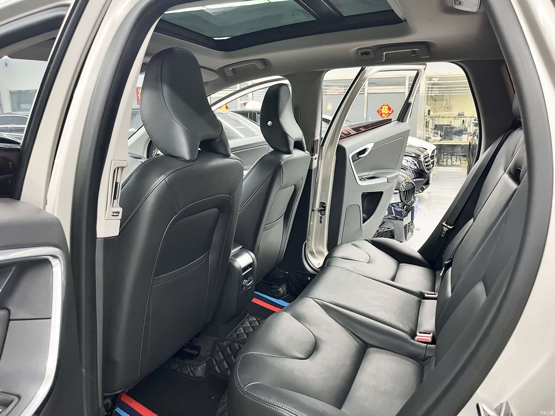 Volvo XC60, 2017 8
