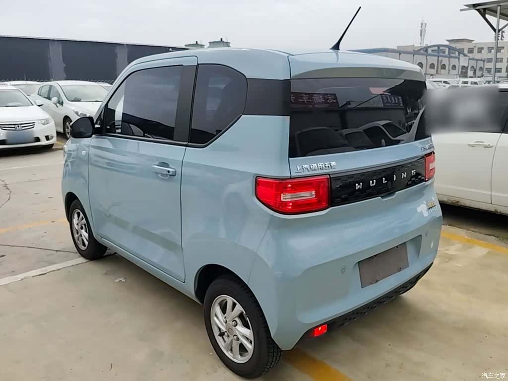 Wuling MINIEV, 2021 все фото