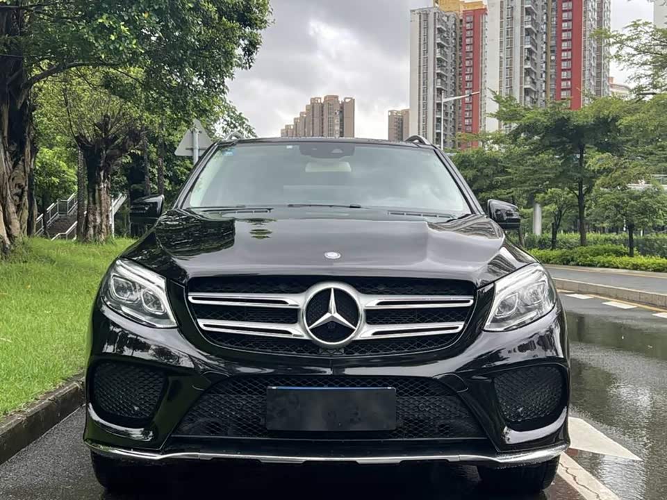 Mercedes-Benz GLE Mercedes-Benz GLE