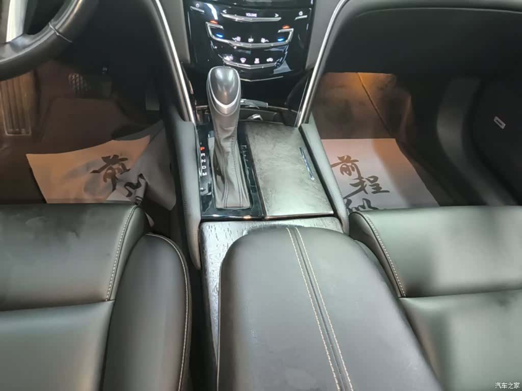 Cadillac XTS, 2019 14