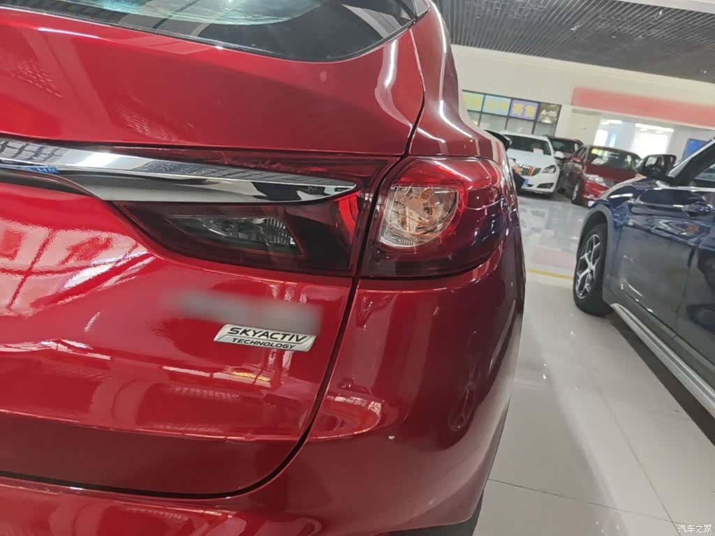 Mazda CX-4, 2019 8