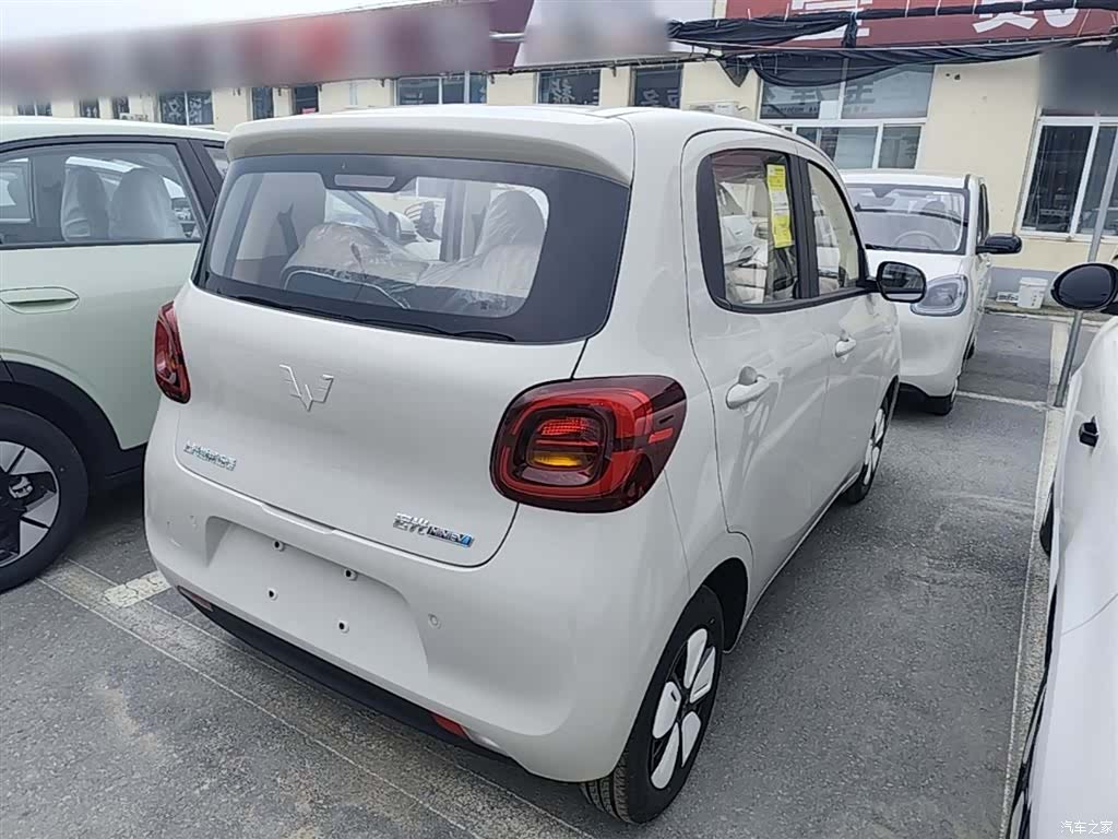 Wuling MINIEV, 2026 7
