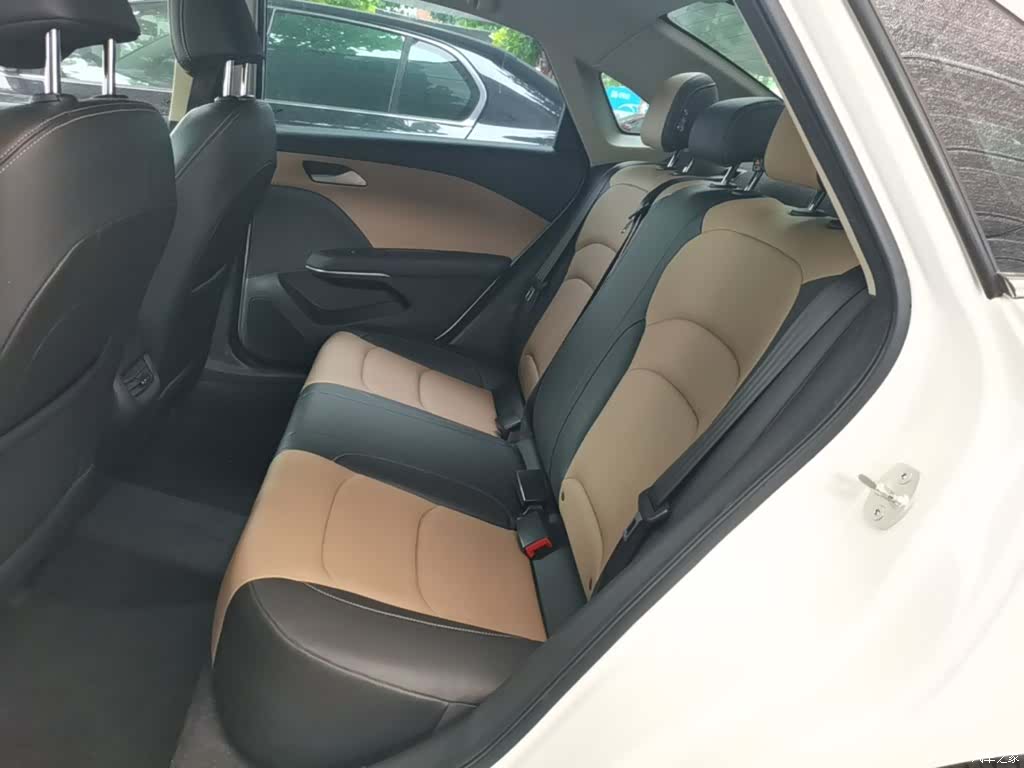 Chevrolet 320, 2022 17