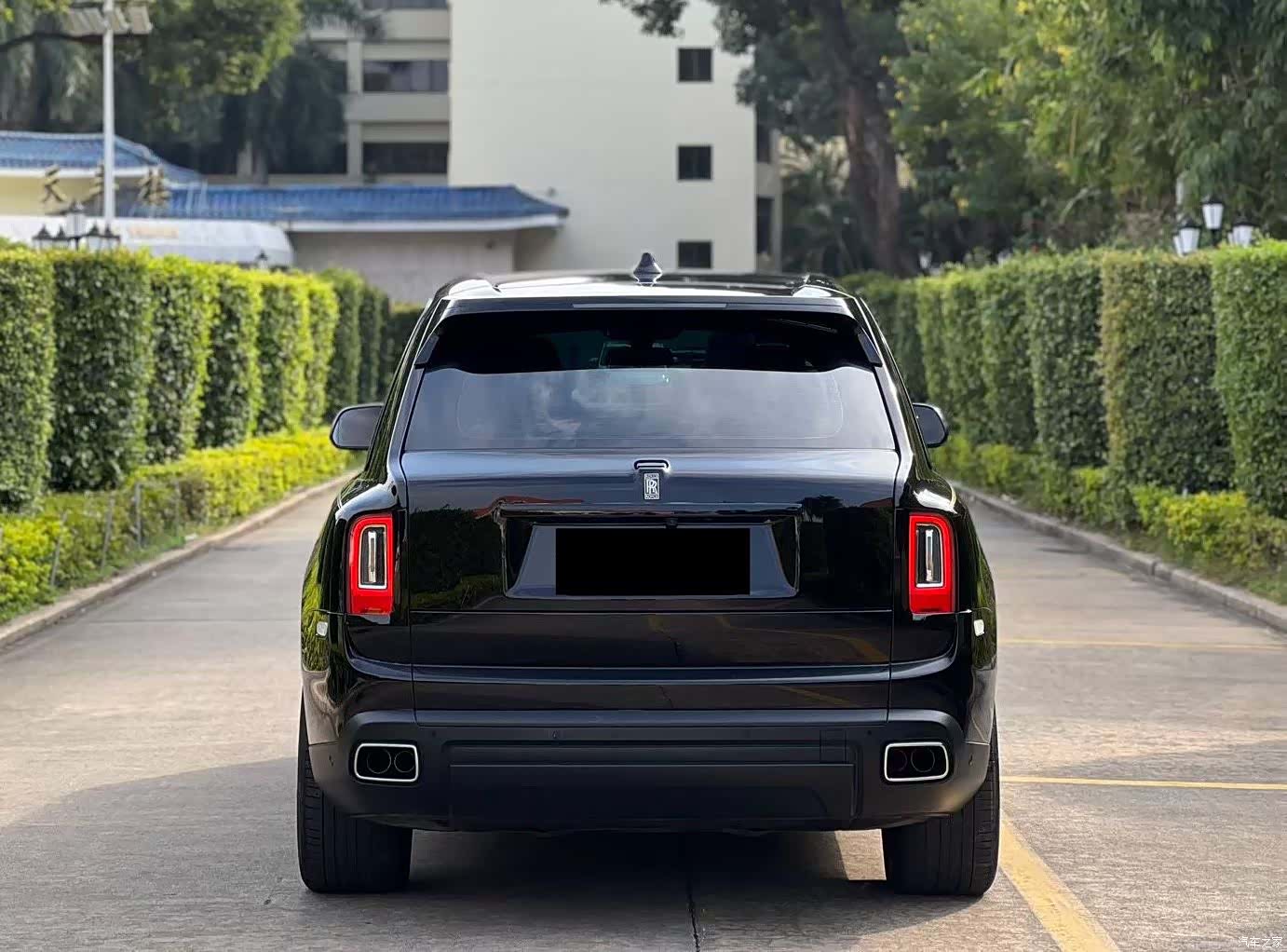Rolls-Royce Cullinan, 2019 все фото