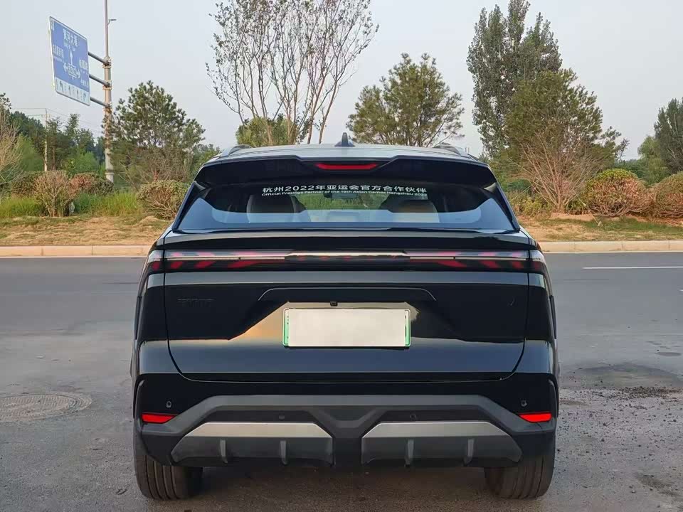 Geely Galaxy Galaxy L7