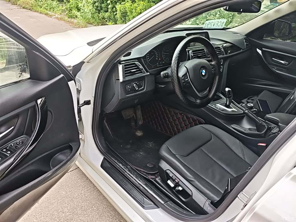 BMW 3 Series, 2017 16