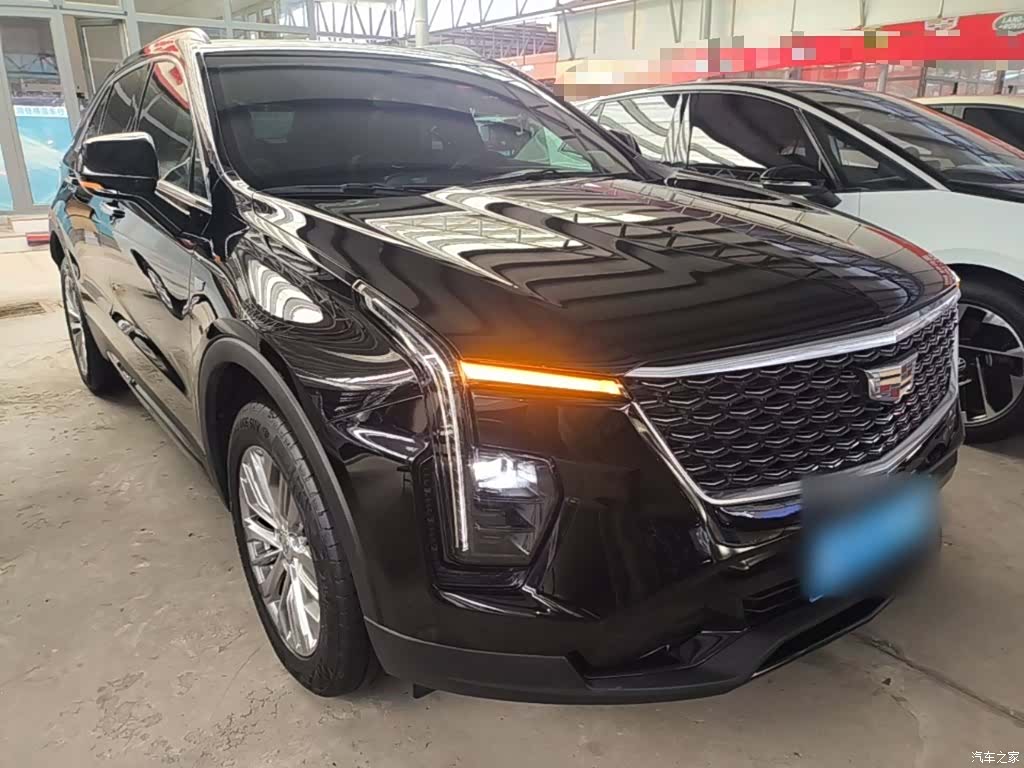 Cadillac XT4, 2023 4
