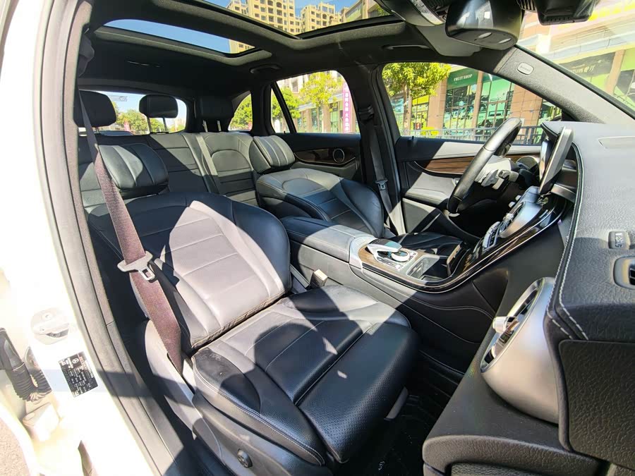Mercedes-Benz GLC-Class 2017, фото 16
