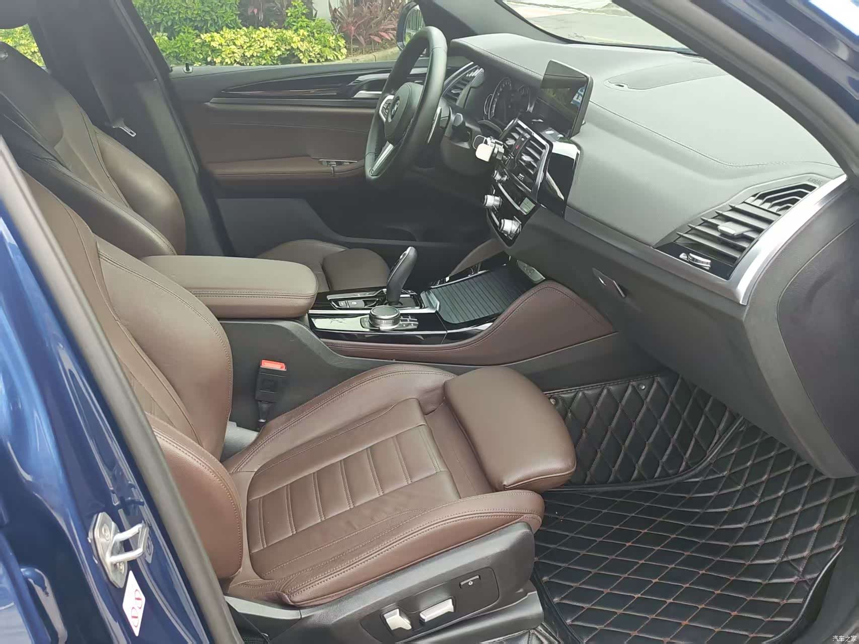 BMW X4, 2019 11