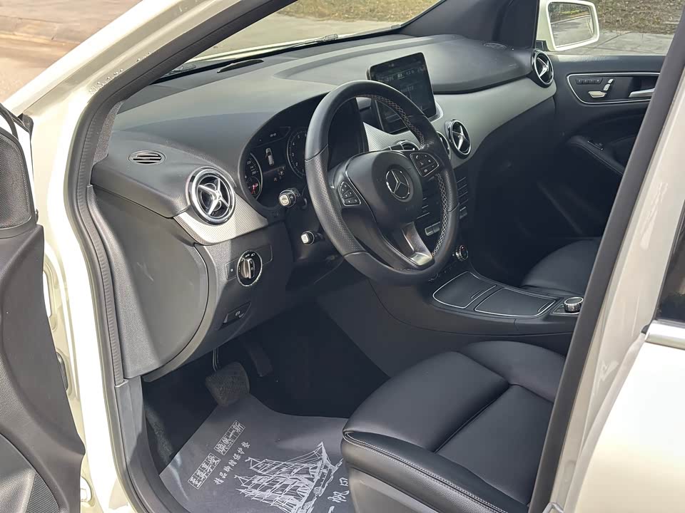 Mercedes-Benz Class B