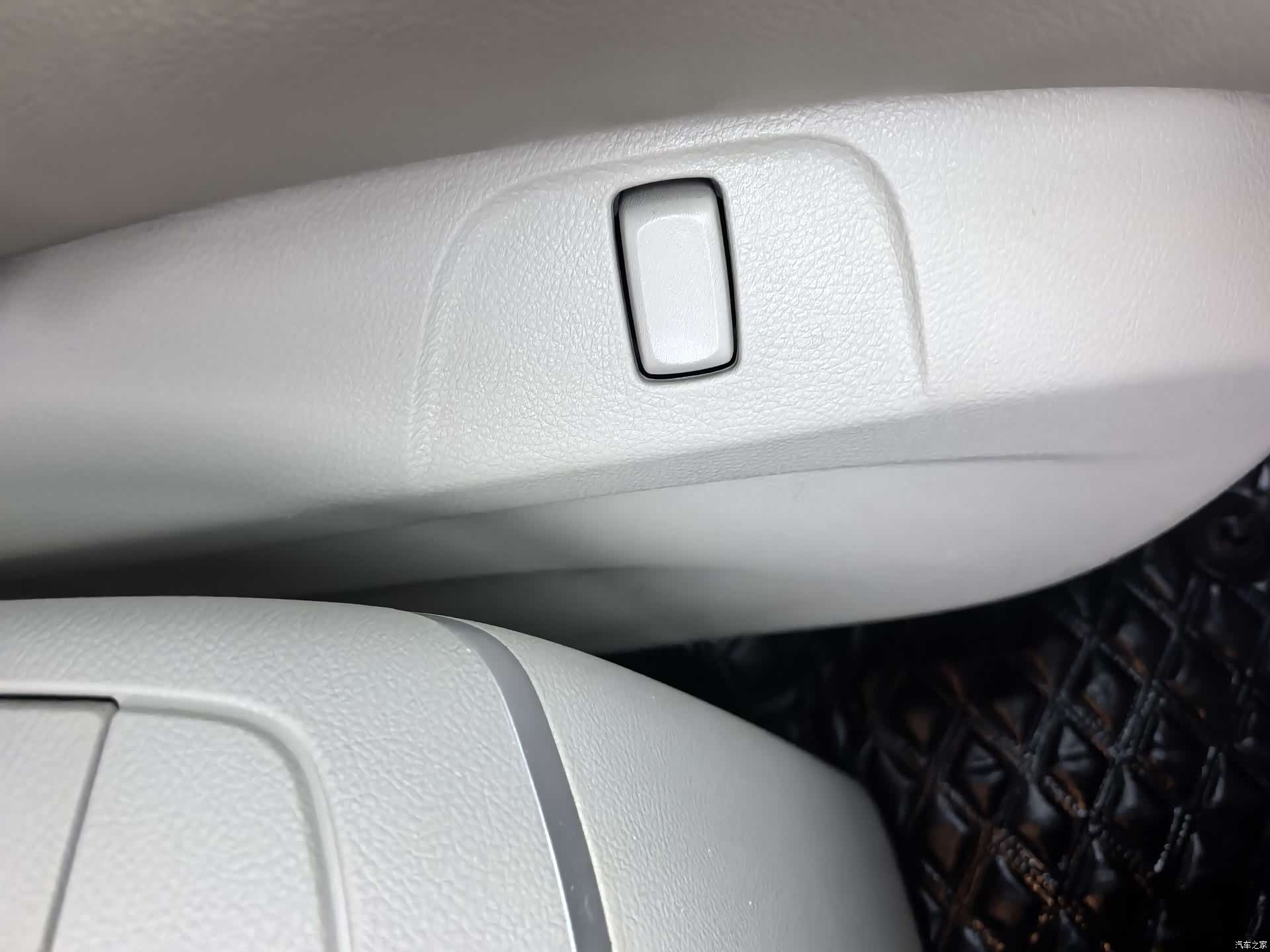 Buick GL8, 2022 13