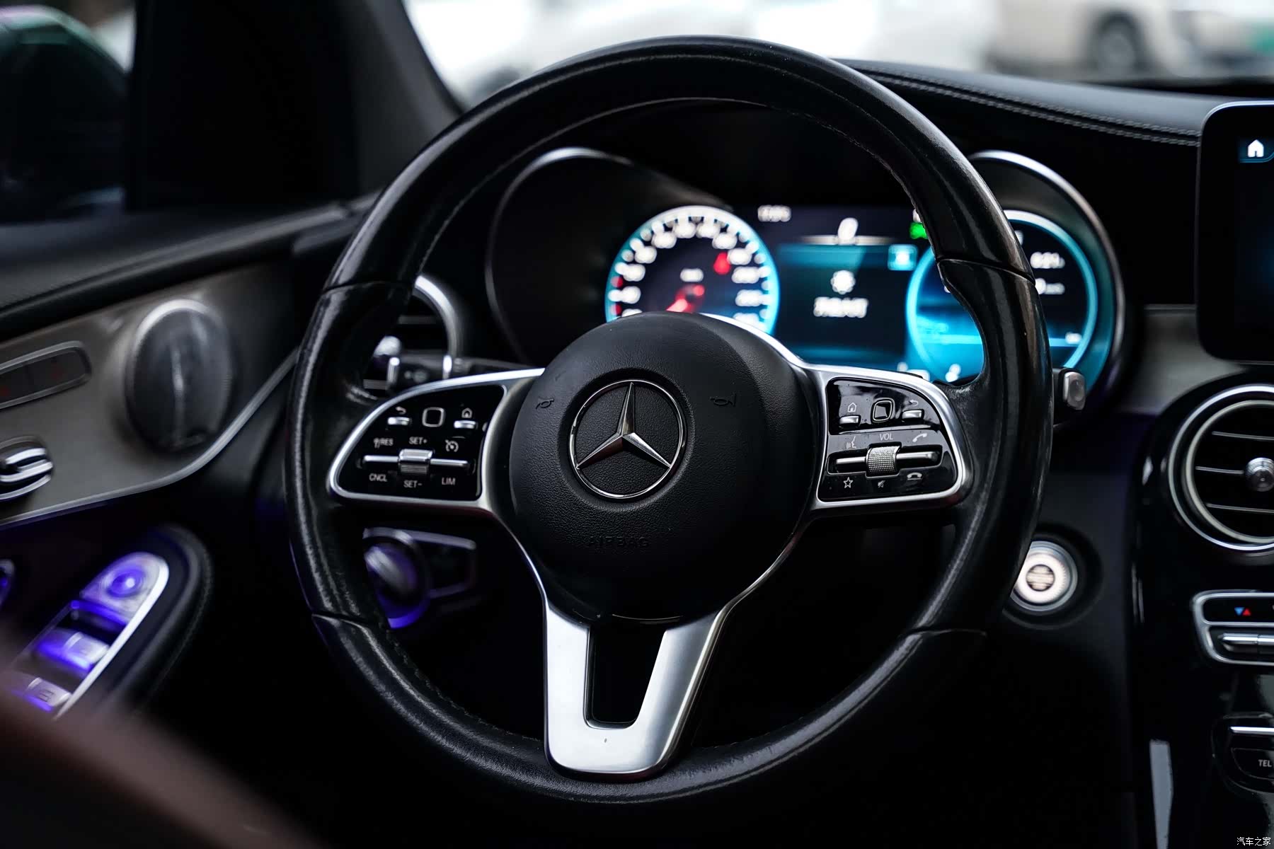 Mercedes-Benz GLC, 2019 10