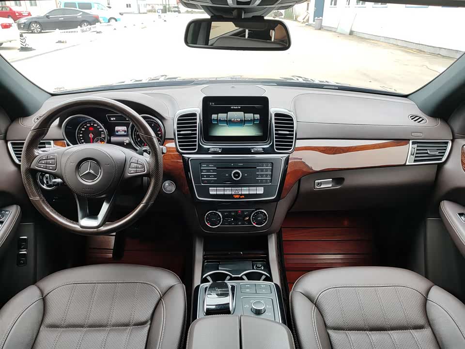 Mercedes-Benz GLS