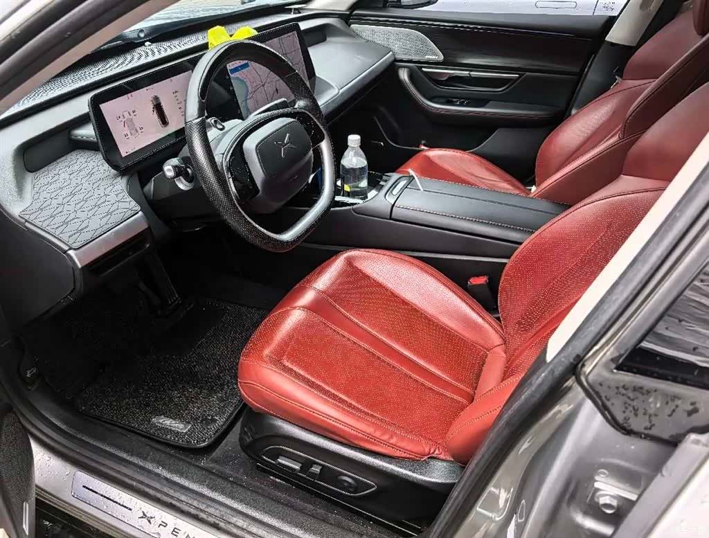 Xpeng P7, 2023 все фото