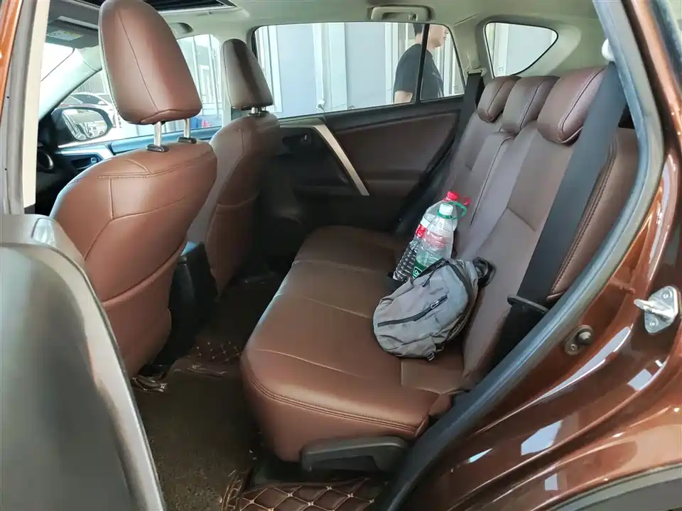 Toyota RAV4 Rongfang