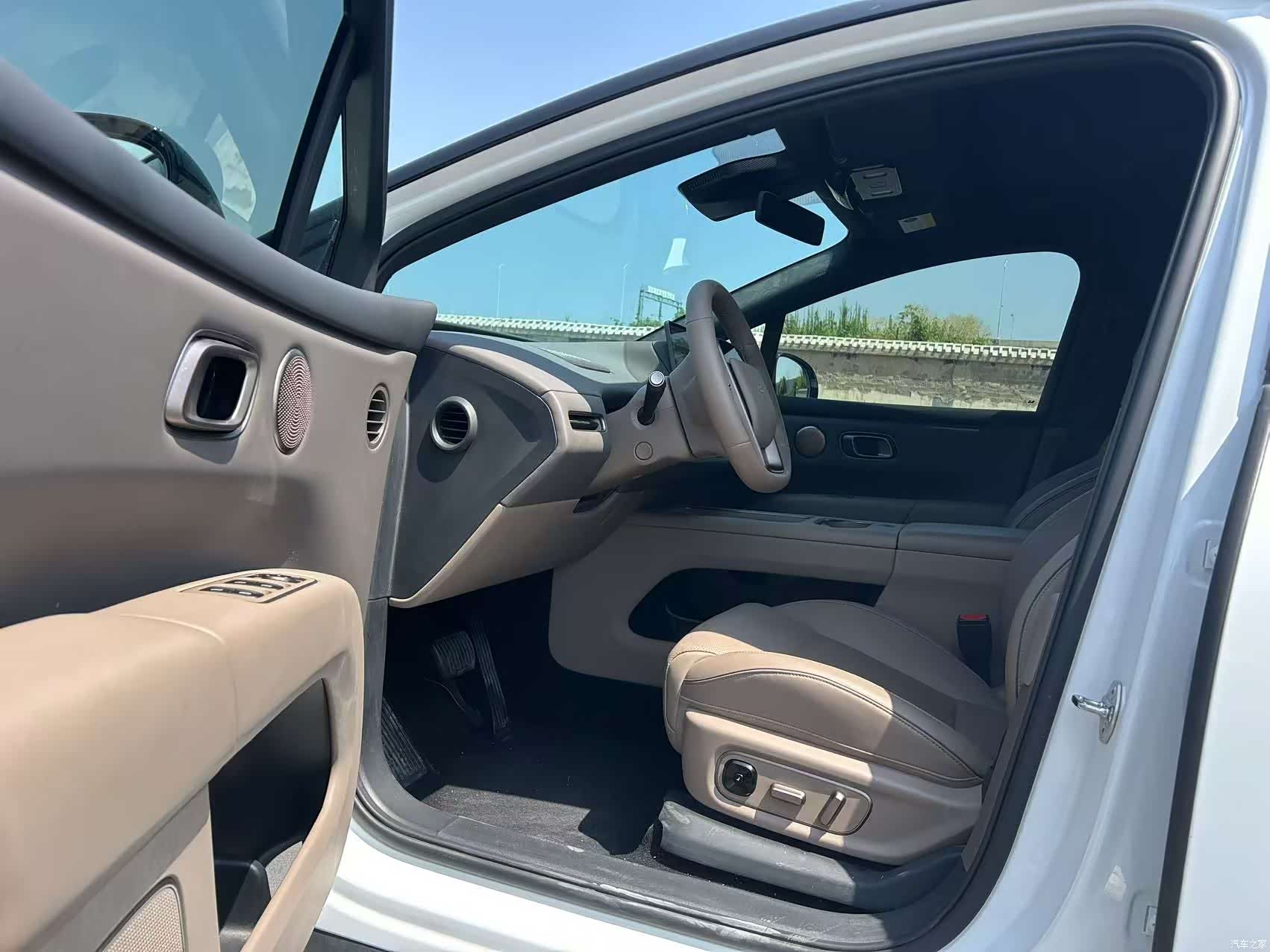 Li Auto i6, 2026 7