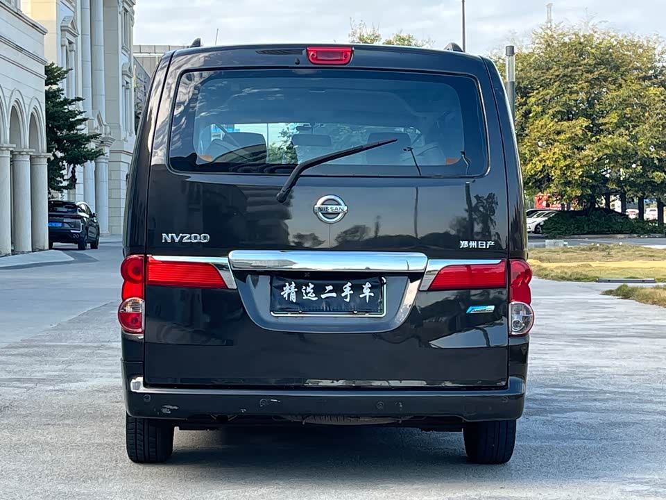 Nissan NV200