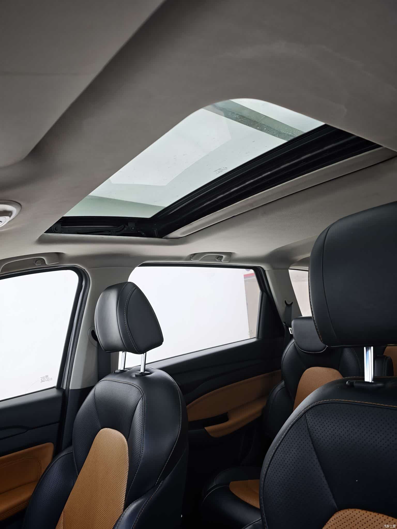 Wuling Hongguang, 2018 12