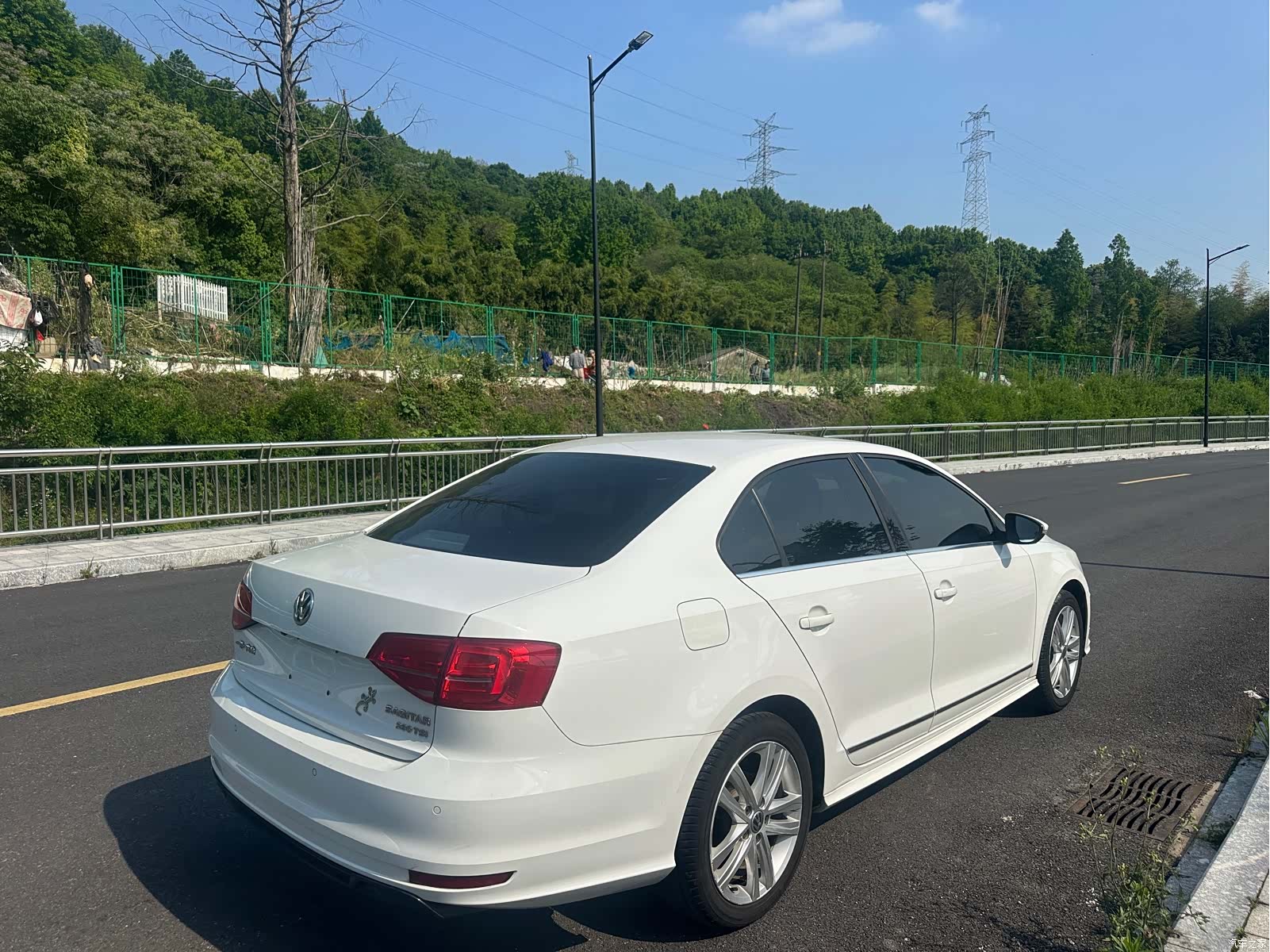 Volkswagen Sagitar, 2019 6