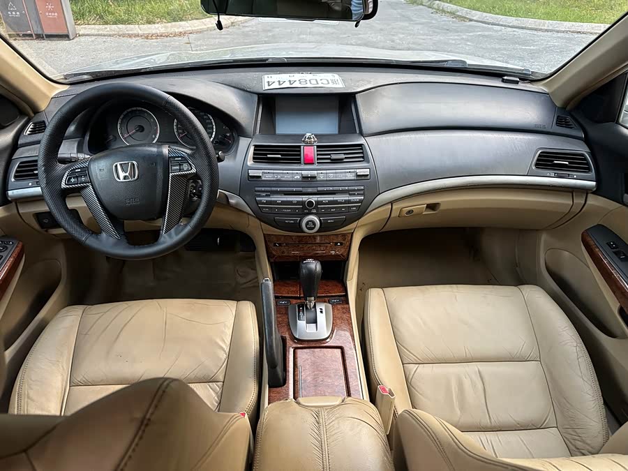 Honda Accord 2012, фото 8