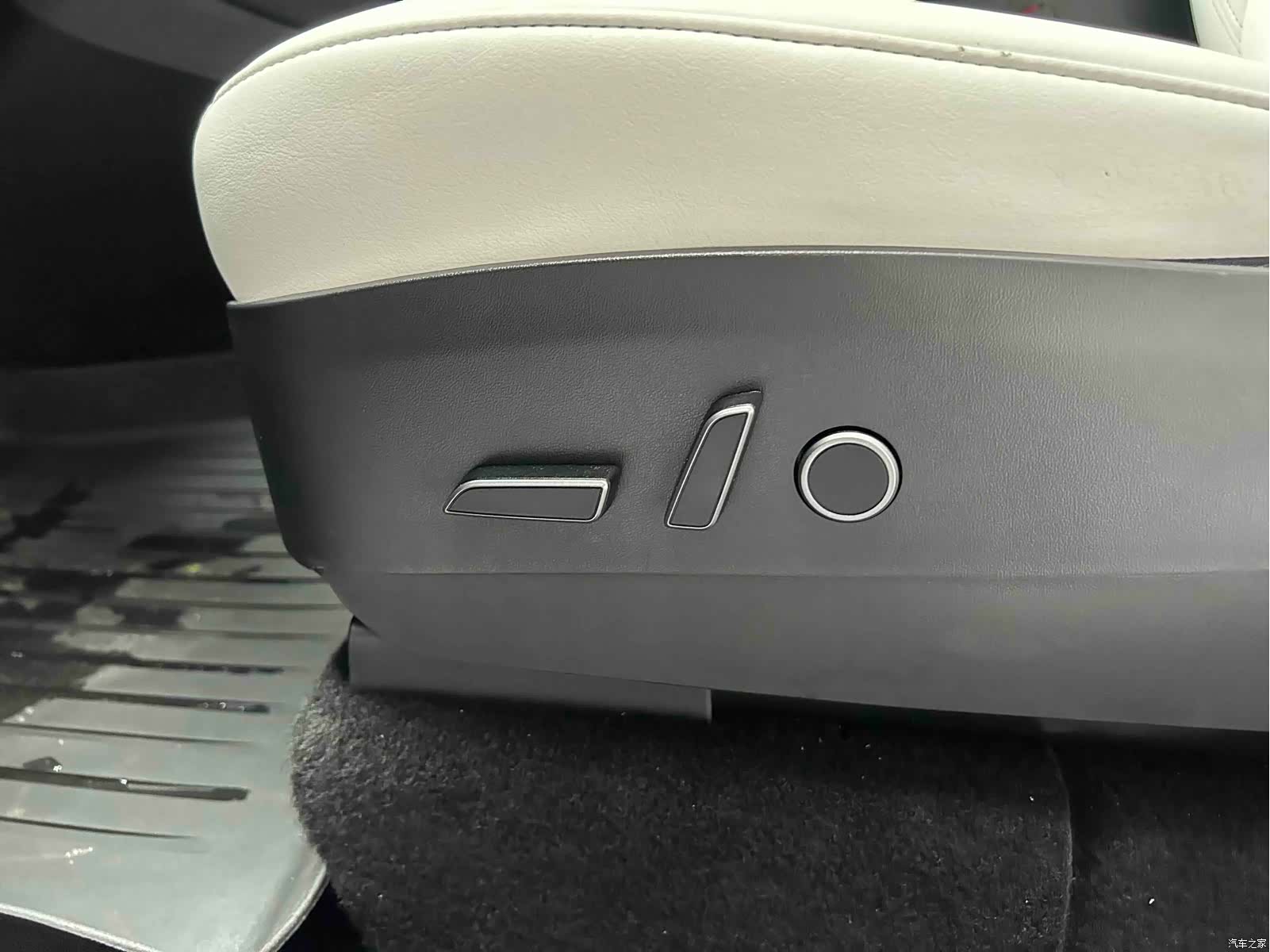 Tesla Model Y, 2021 15