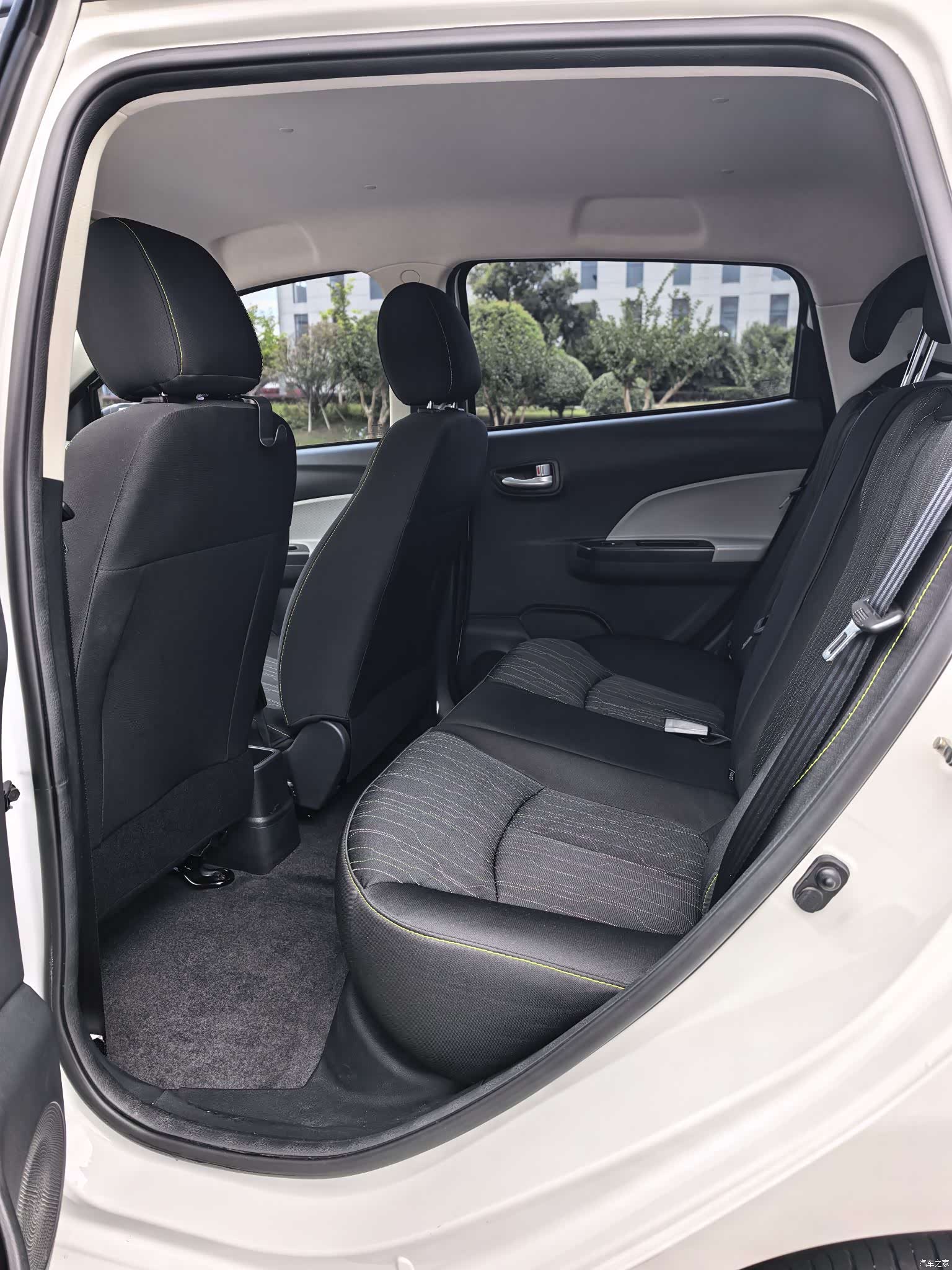 Changan E-Star, 2022 все фото