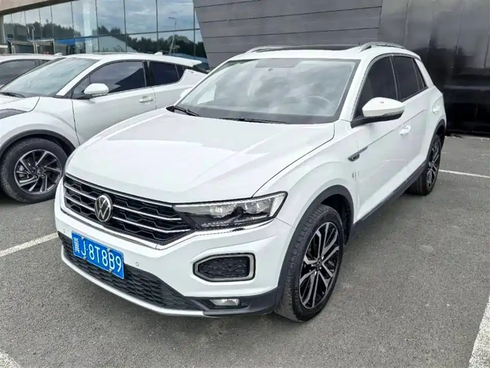 Volkswagen T-ROC exploring Songs