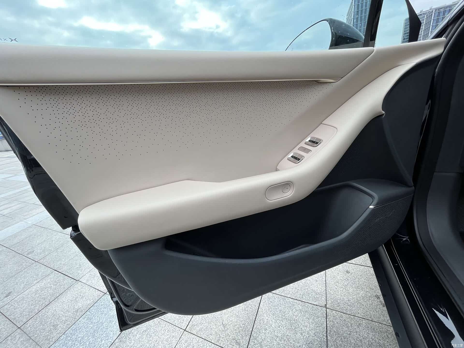 Xpeng P7, 2024 10