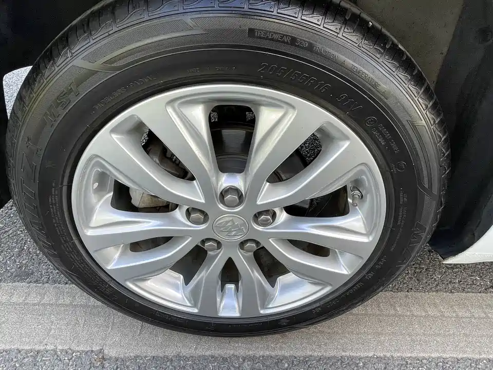 Buick Yinglang Buick Yinglang