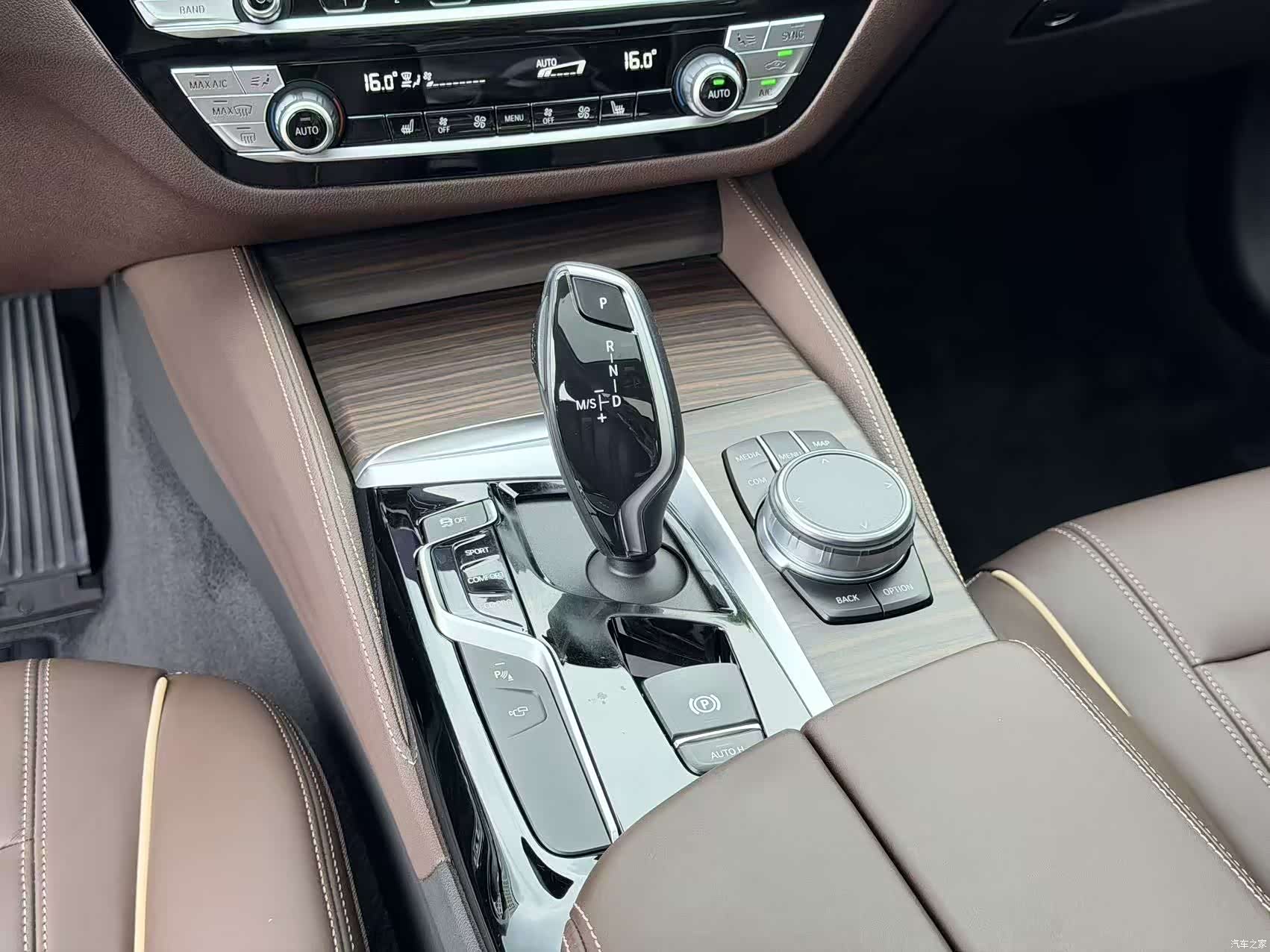 BMW 5 Series, 2019 18
