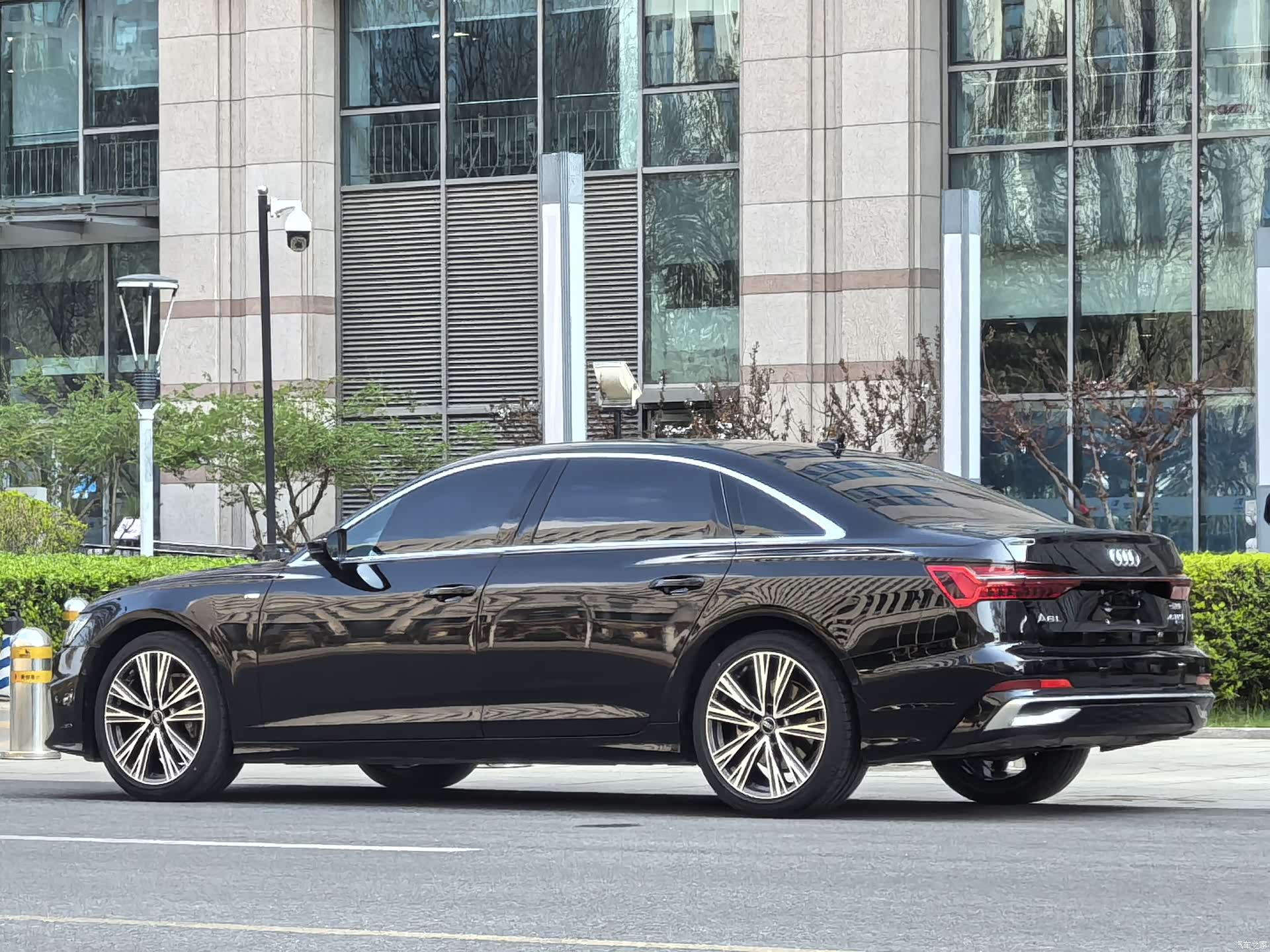 Audi A6L, 2024 3