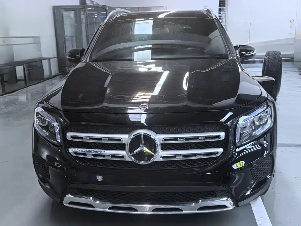 Mercedes-Benz GLB Mercedes-Benz GLB