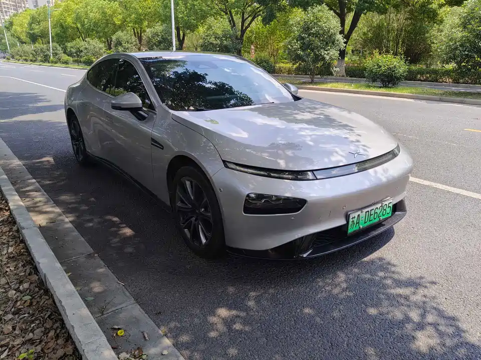 XPENG P7