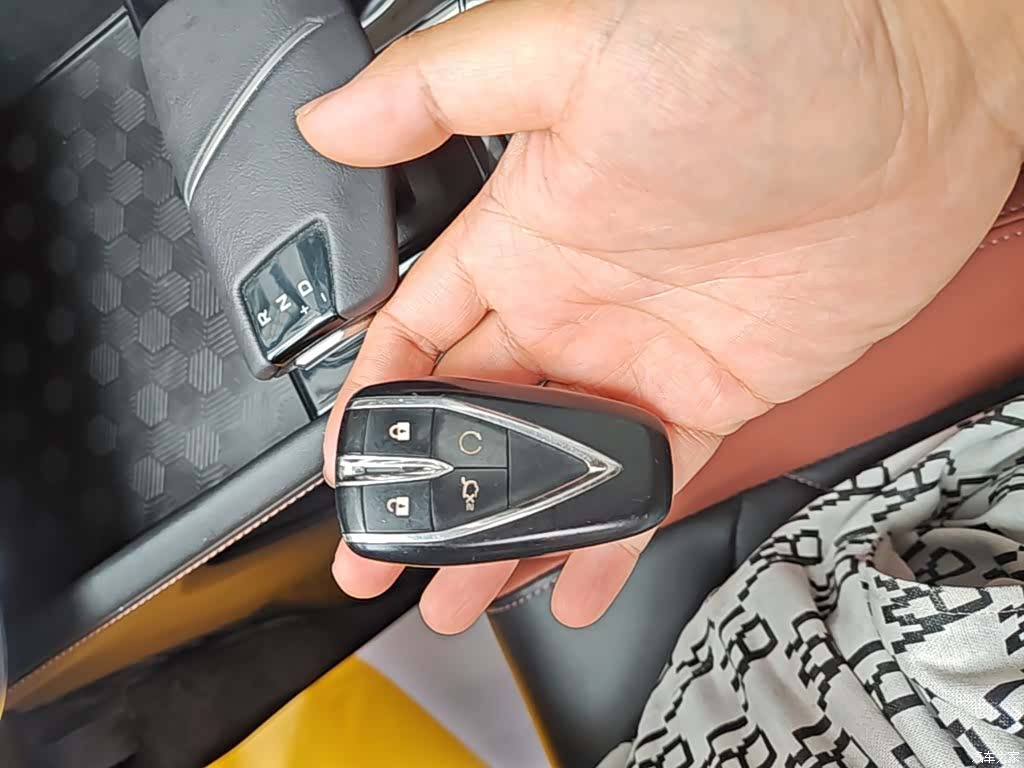 Changan Eado, 2023 9