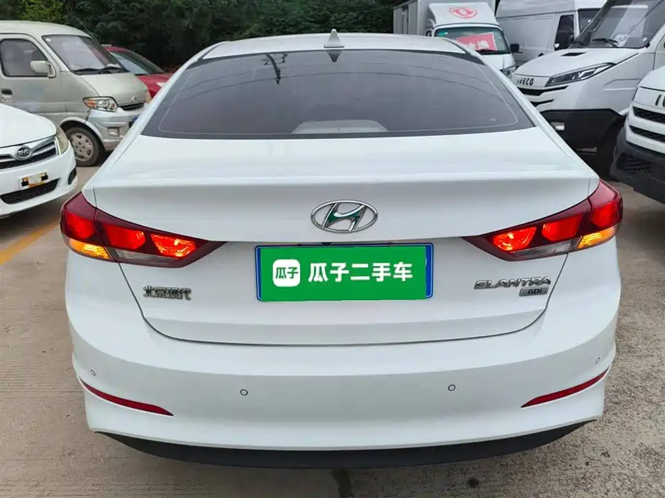 Hyundai Lead