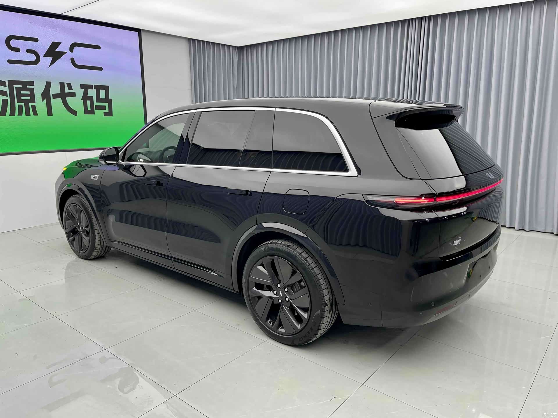 Li Auto L8, 2023 16