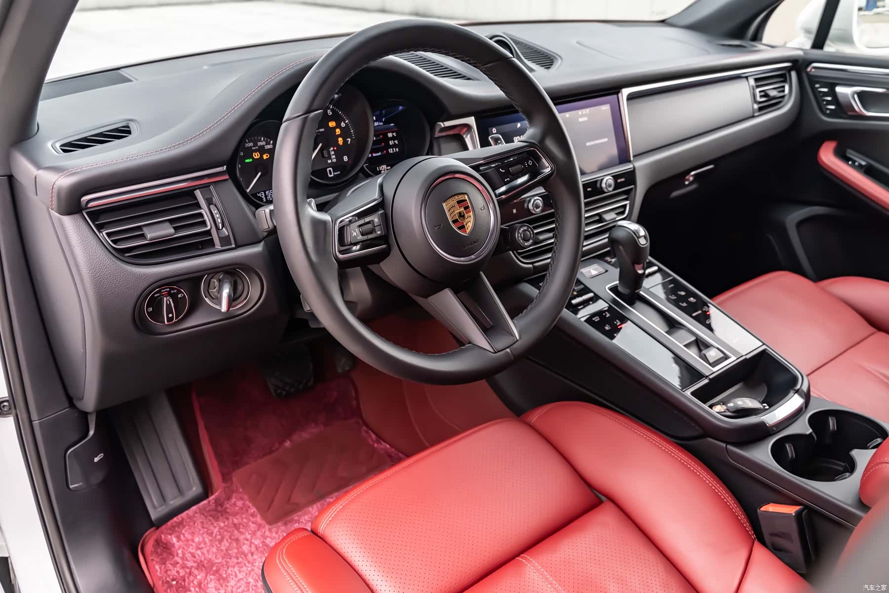 Porsche Macan, 2023 16