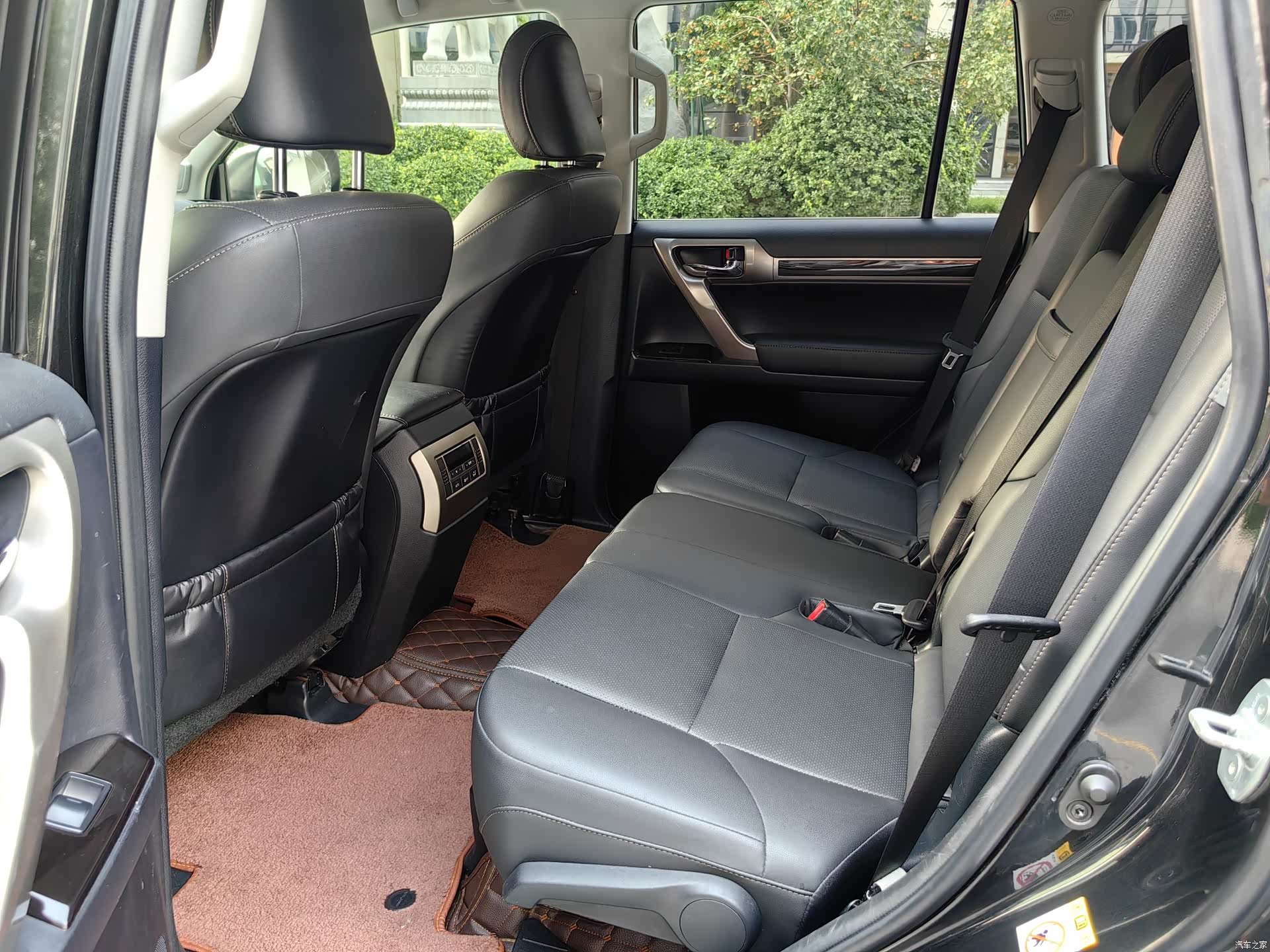Lexus GX, 2014 19