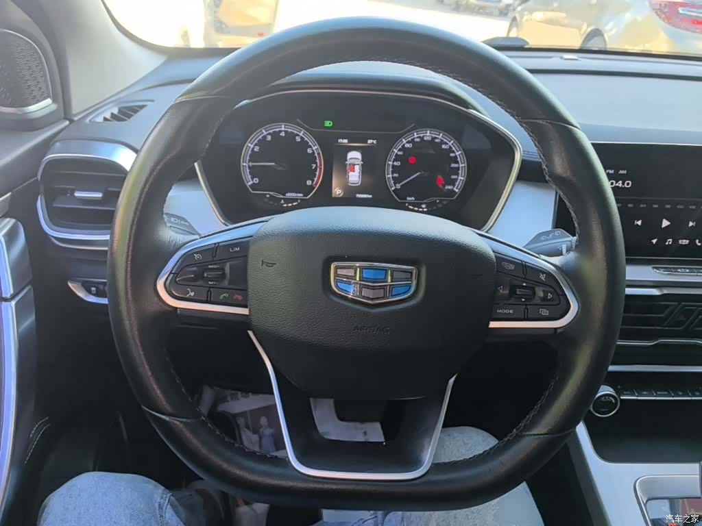 Geely Coolray, 2019 11