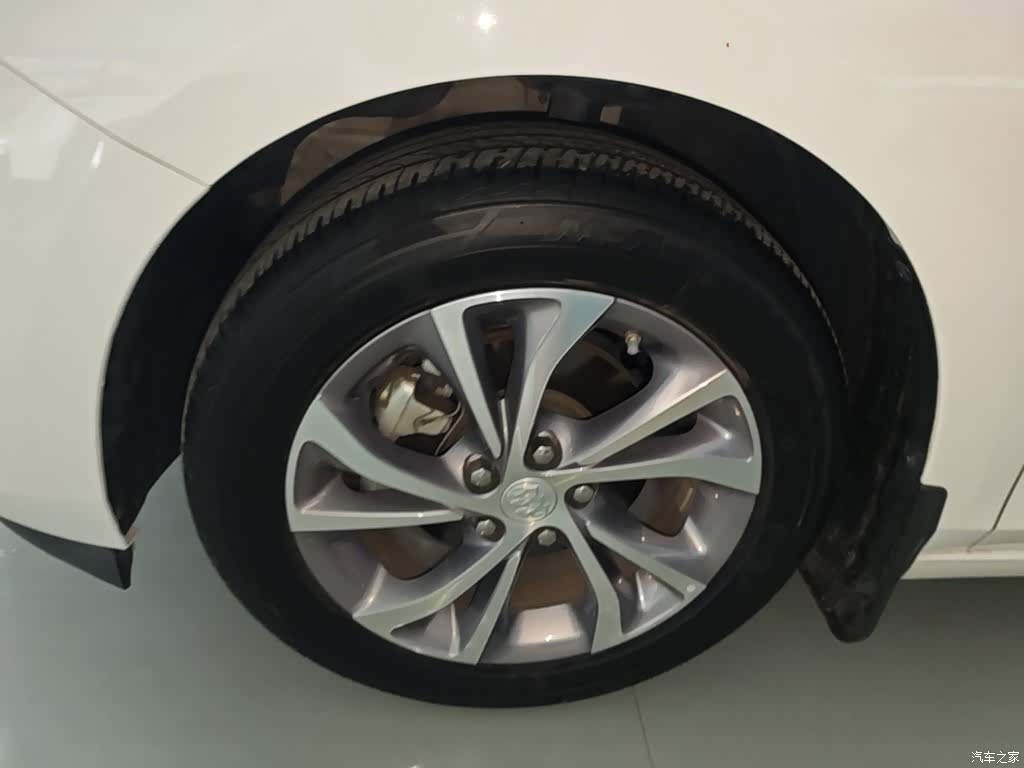 Buick Verano, 2024 23