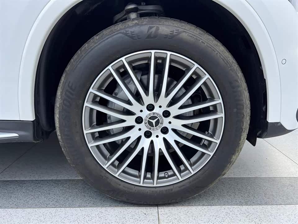 Mercedes-Benz GLC Mercedes-Benz GLC