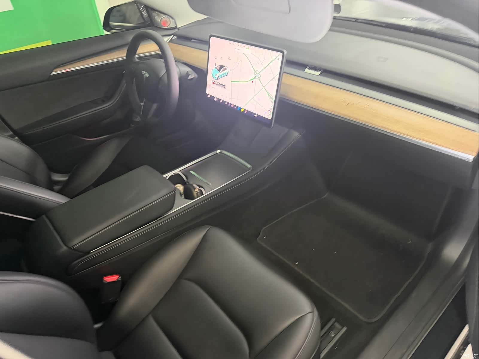 Tesla Model 3, 2021 7
